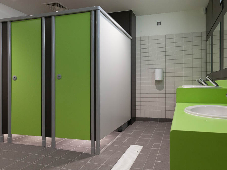 fully framed cubicles