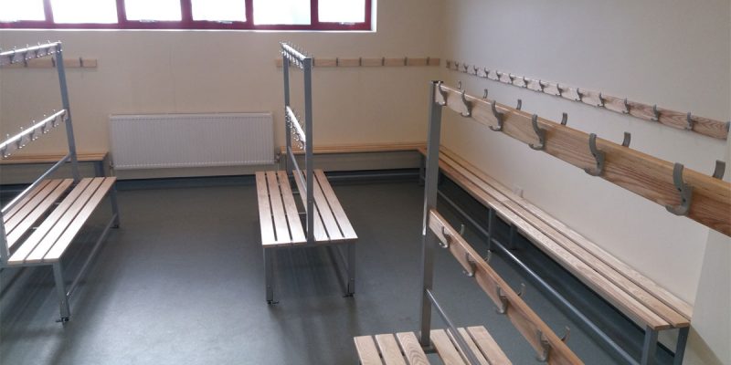 bench seating lockers