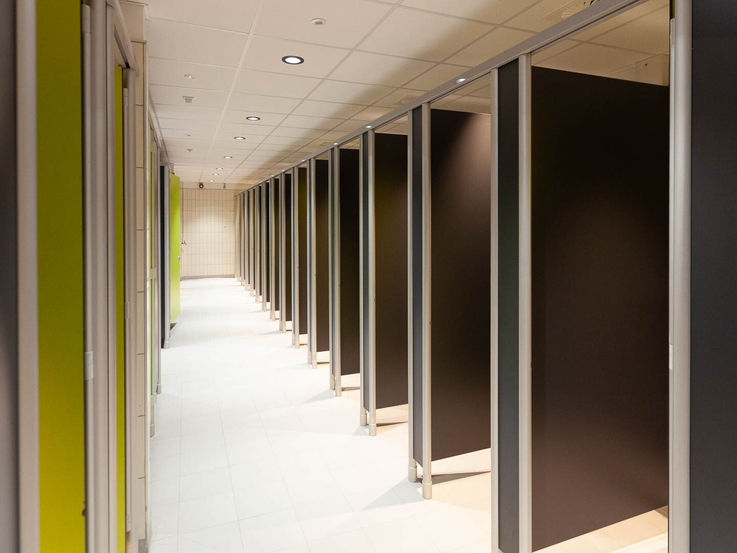 Fully Framed Toilet Cubicles Cubicles