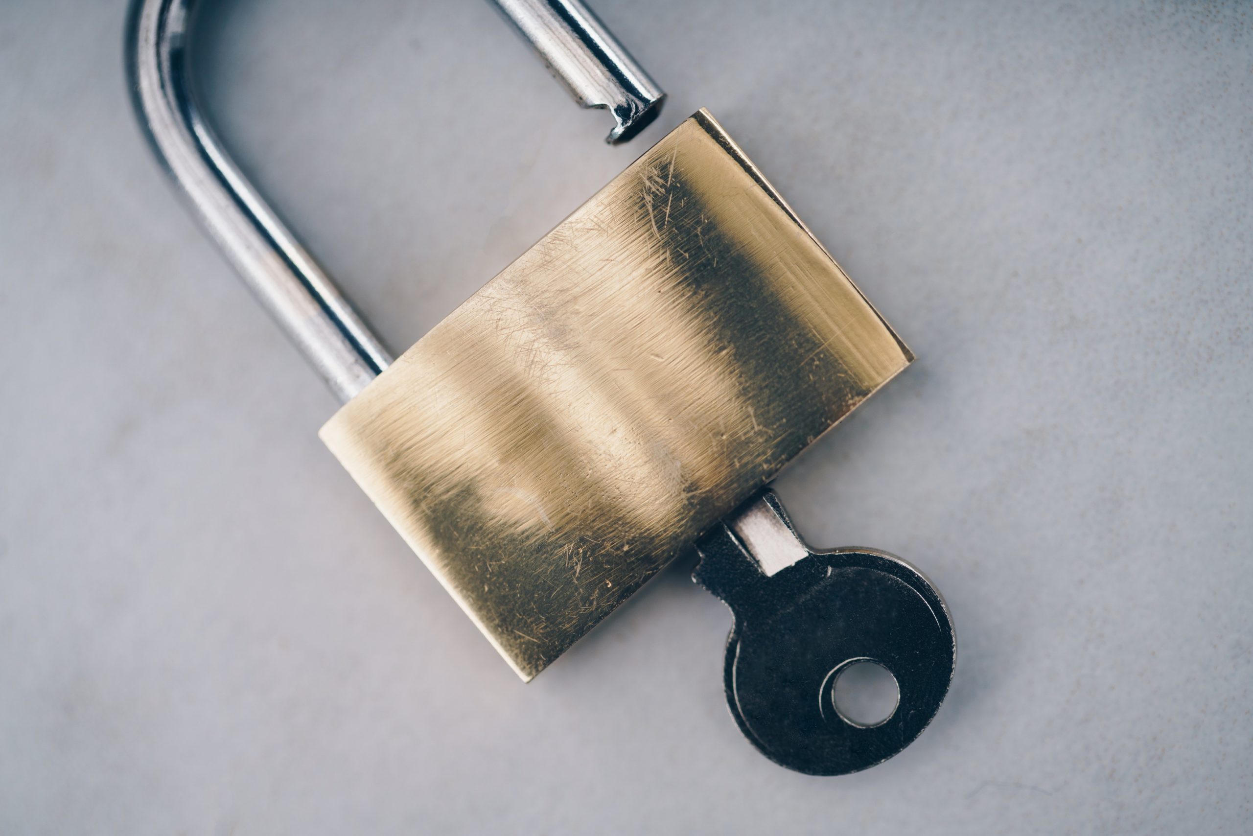 School and staff lockers covid secure