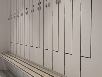 Z shaped lockers