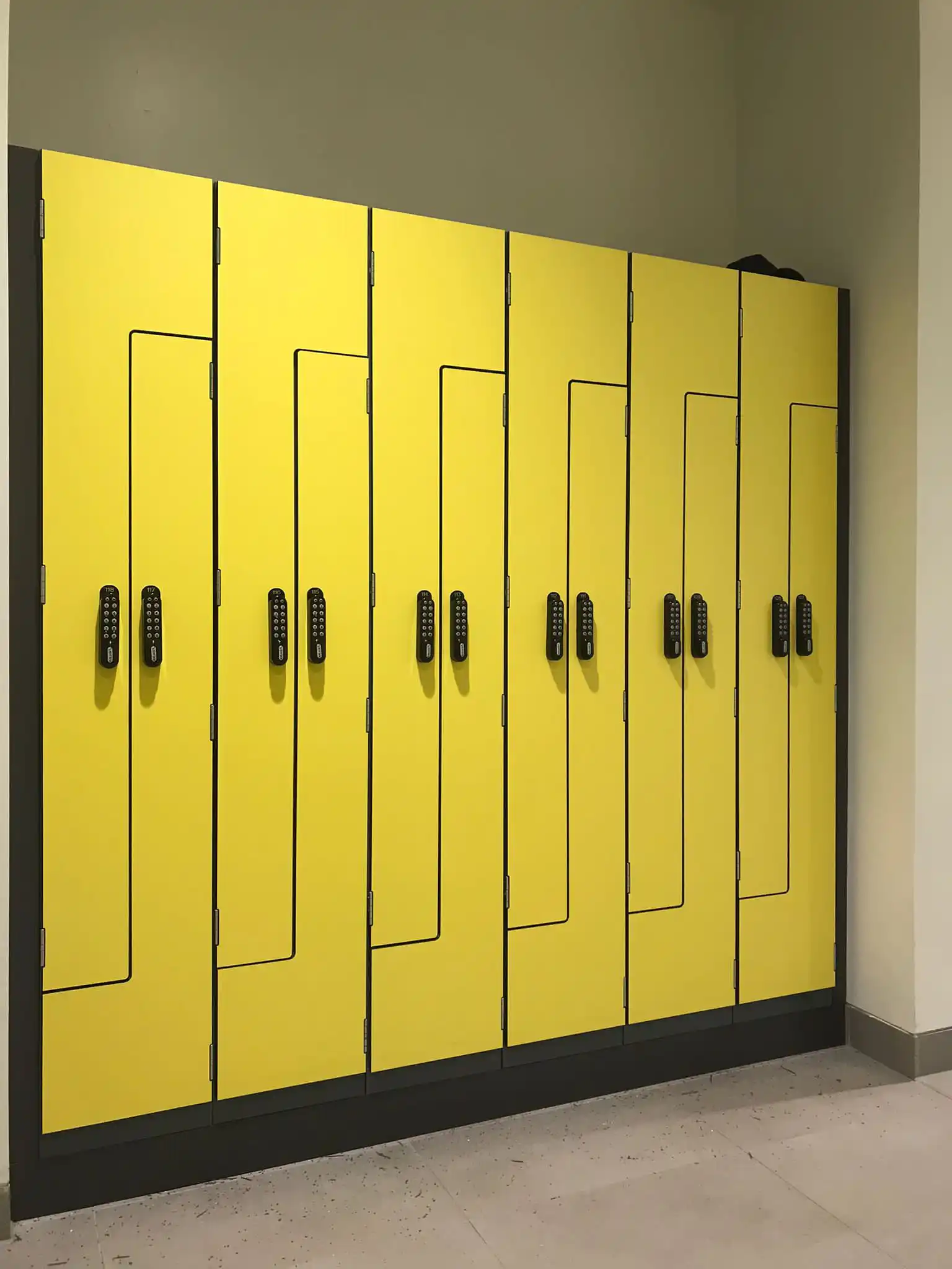 Helmsman Z Lockers