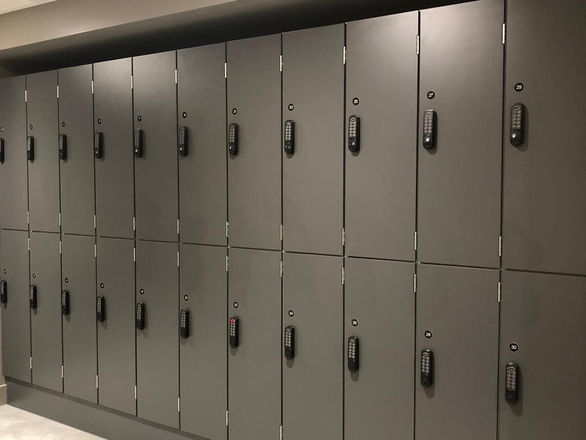 Black drying locker