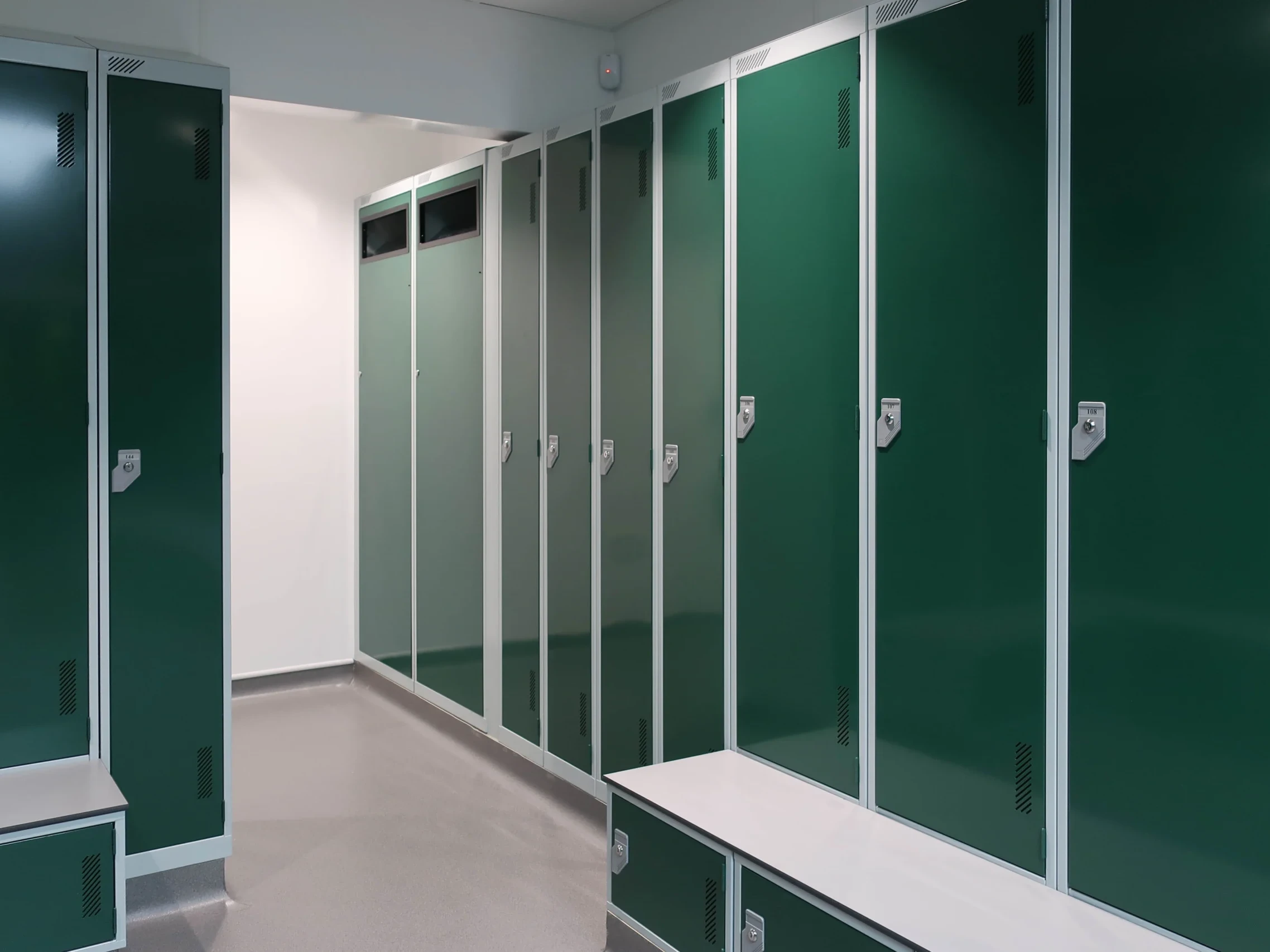 Workwear lockers