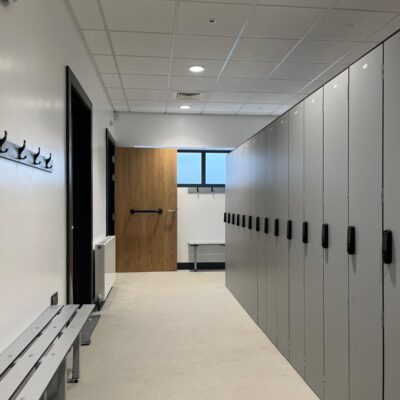 Laminate lockers