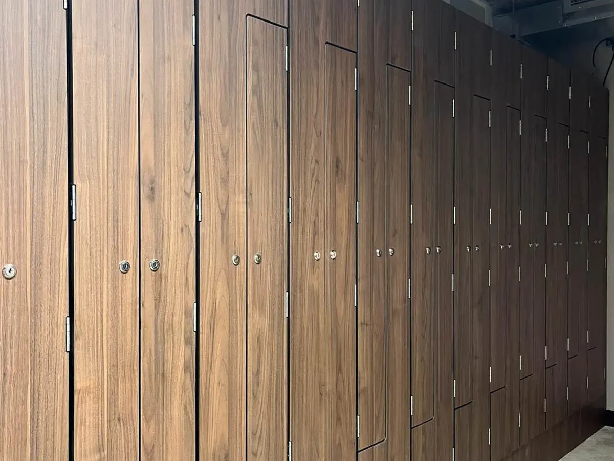 Drying Z Lockers
