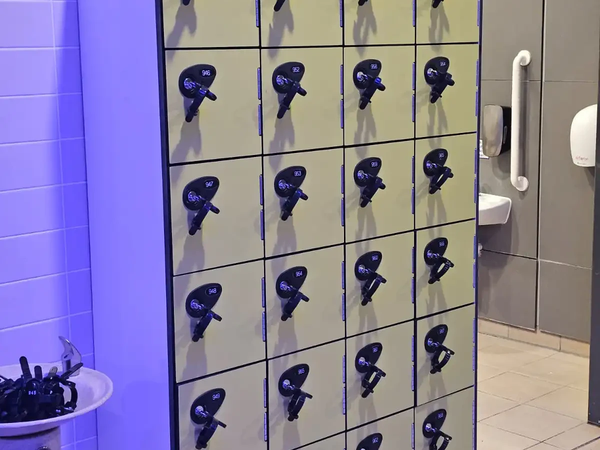 mini minder laminate lockers